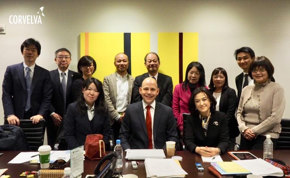 Юрист по вакцинации против ВПЧ Марк Садака встретился с 11 японскими юристами