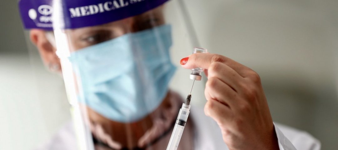 Сомнения относительно вакцины AstraZeneca: «Эффективность только 8% для людей старше 65 лет»